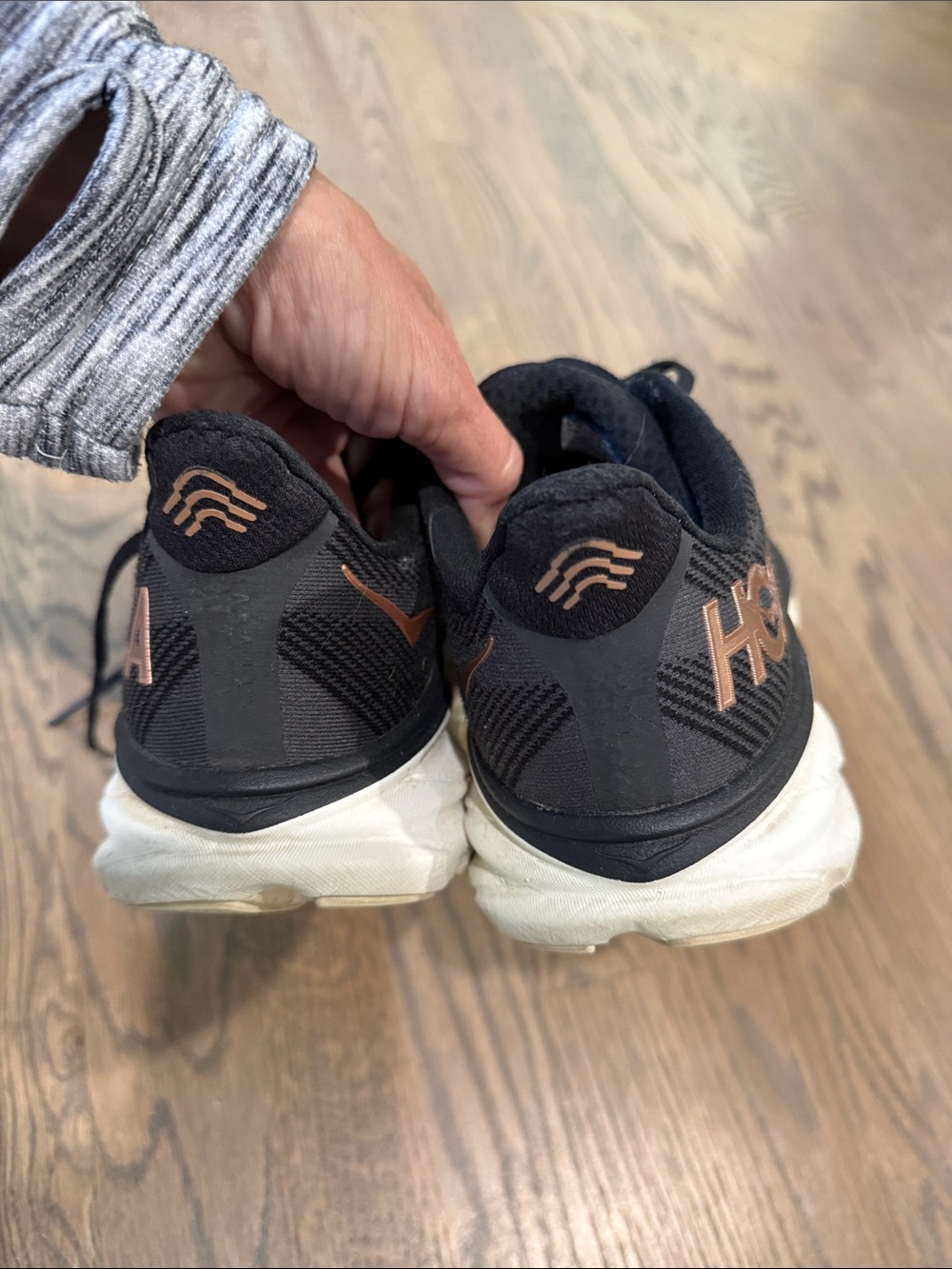Hoka Clifton Women's Black Running Shoes - Picture 8 of 8
